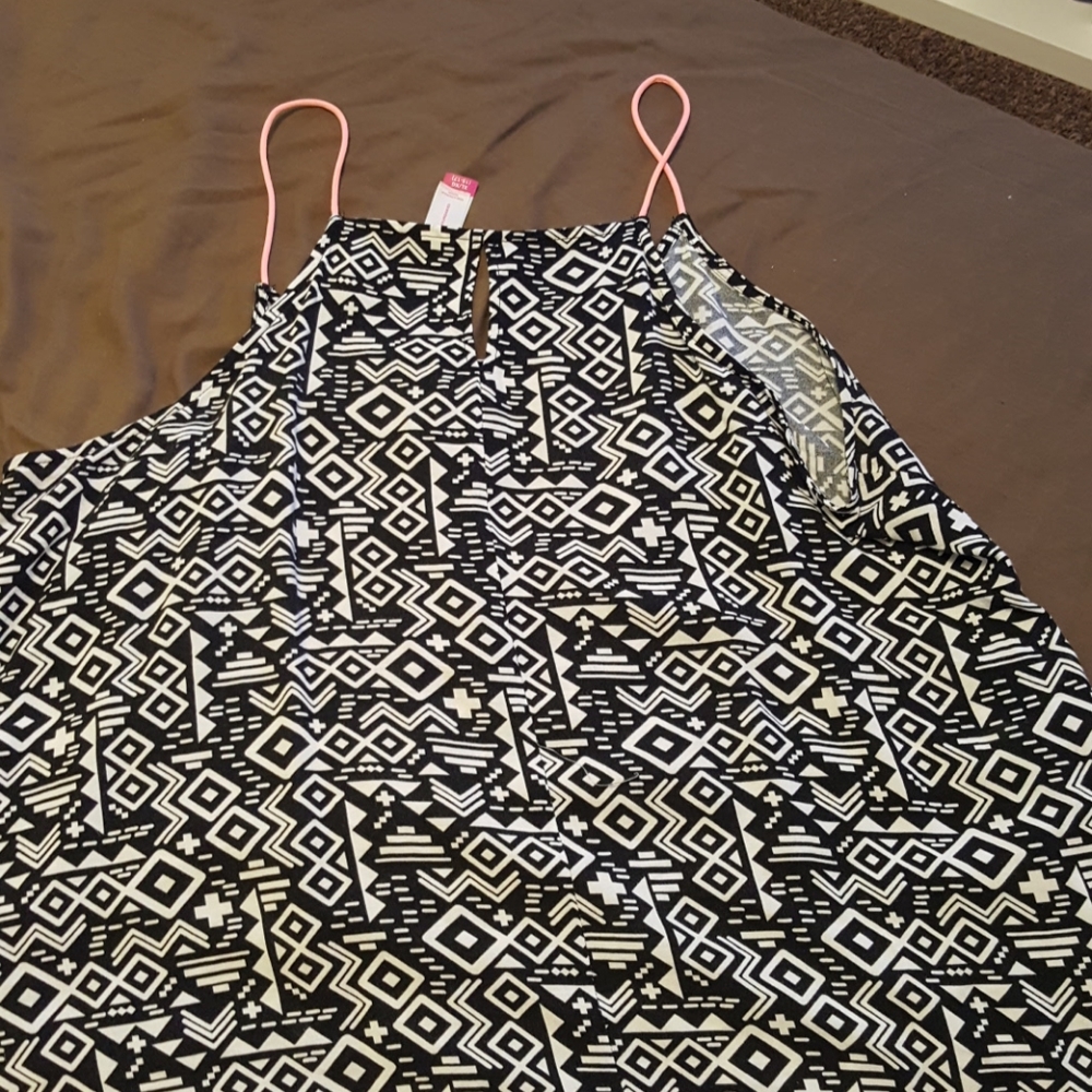 Tank top - Picture 2 of 2